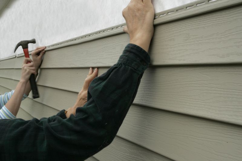 Top Siding Installation Companies in Pontiac, MI